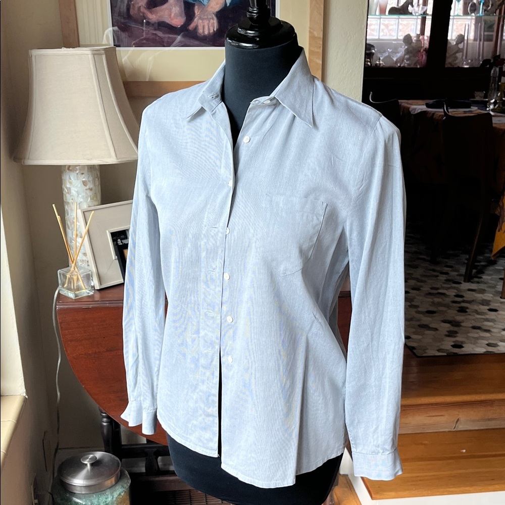 Walter Voulaz Milano, long sleeve button up Woman’s shirt 42, 100% Cotton